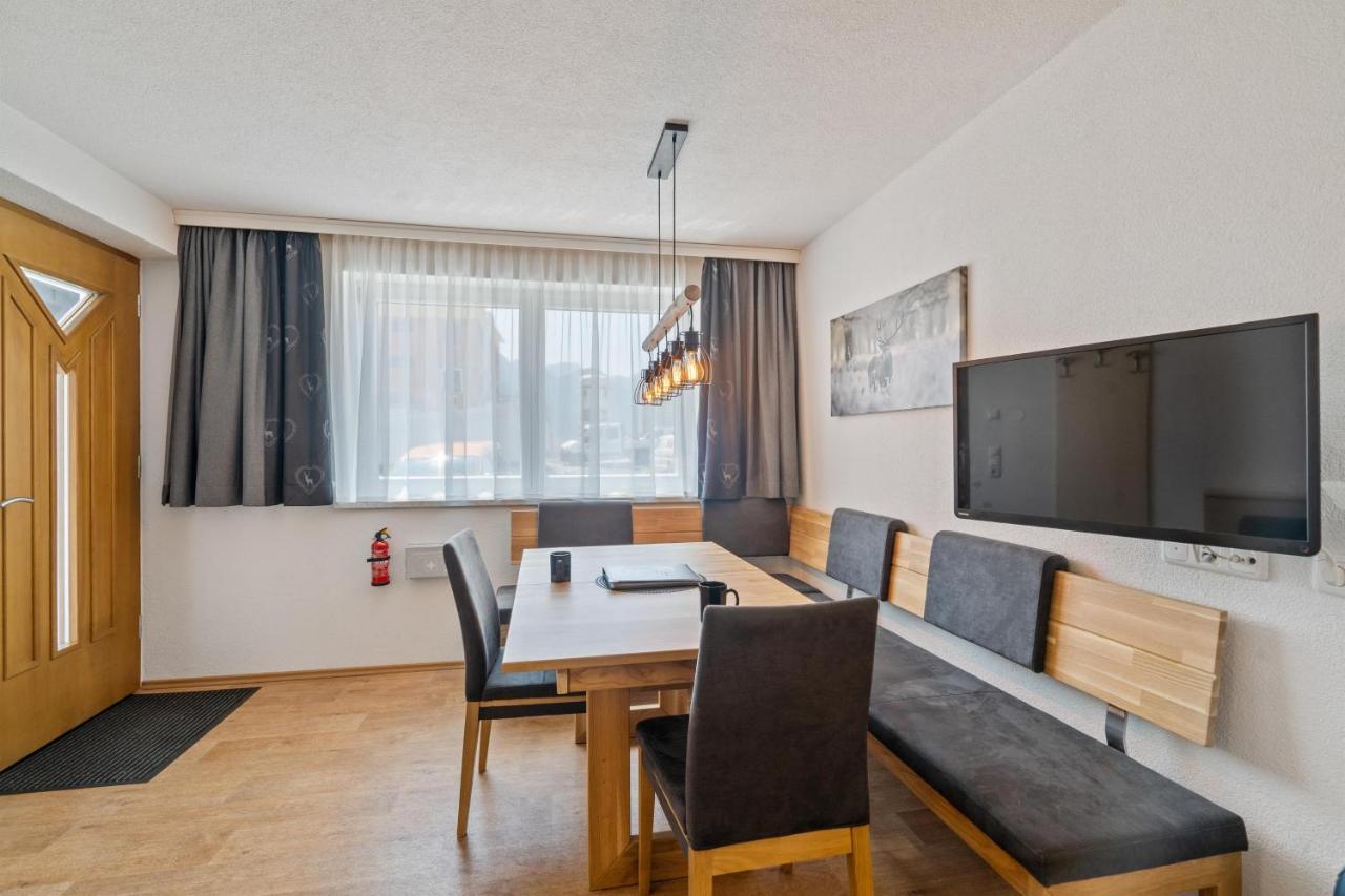 フィス Haus Aventurinヴィラ エクステリア 写真