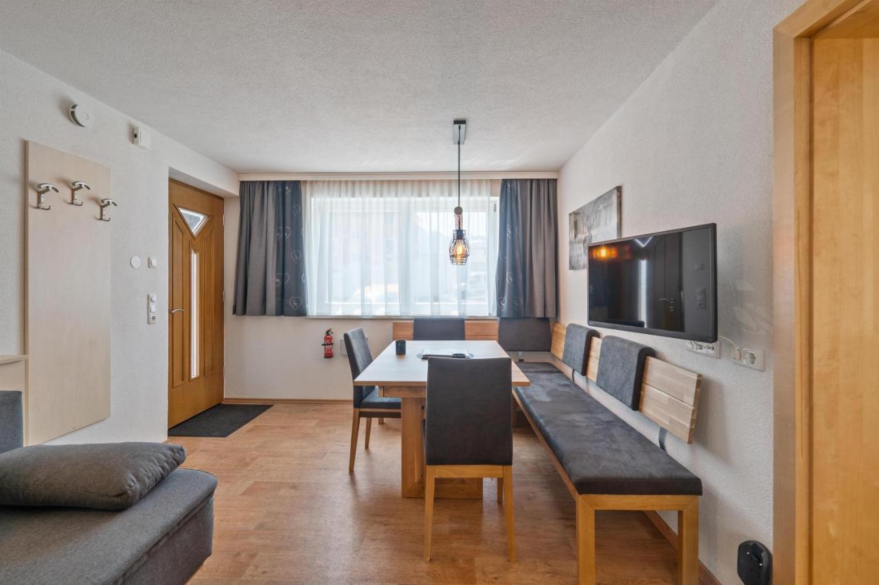 フィス Haus Aventurinヴィラ エクステリア 写真